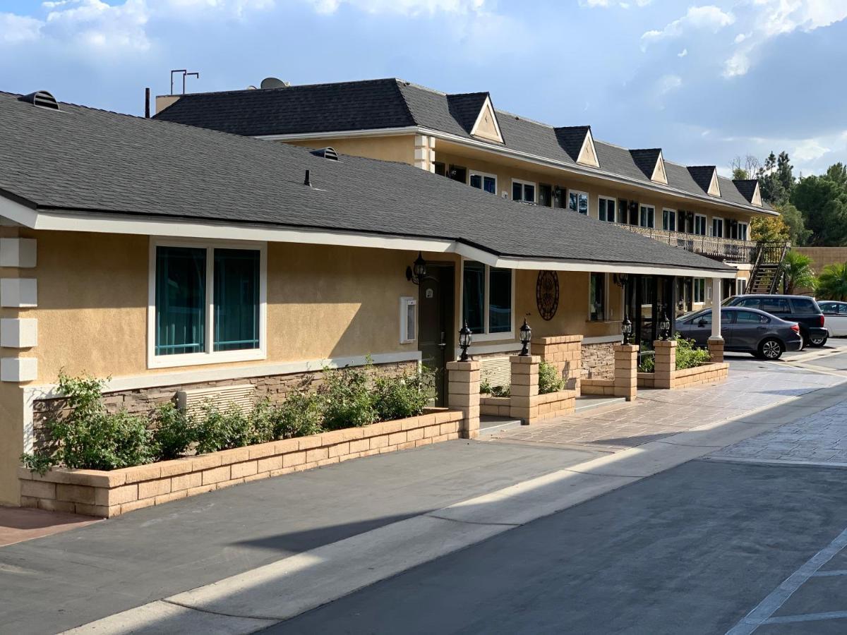 Walnut Inn & Suites West Covina Ngoại thất bức ảnh